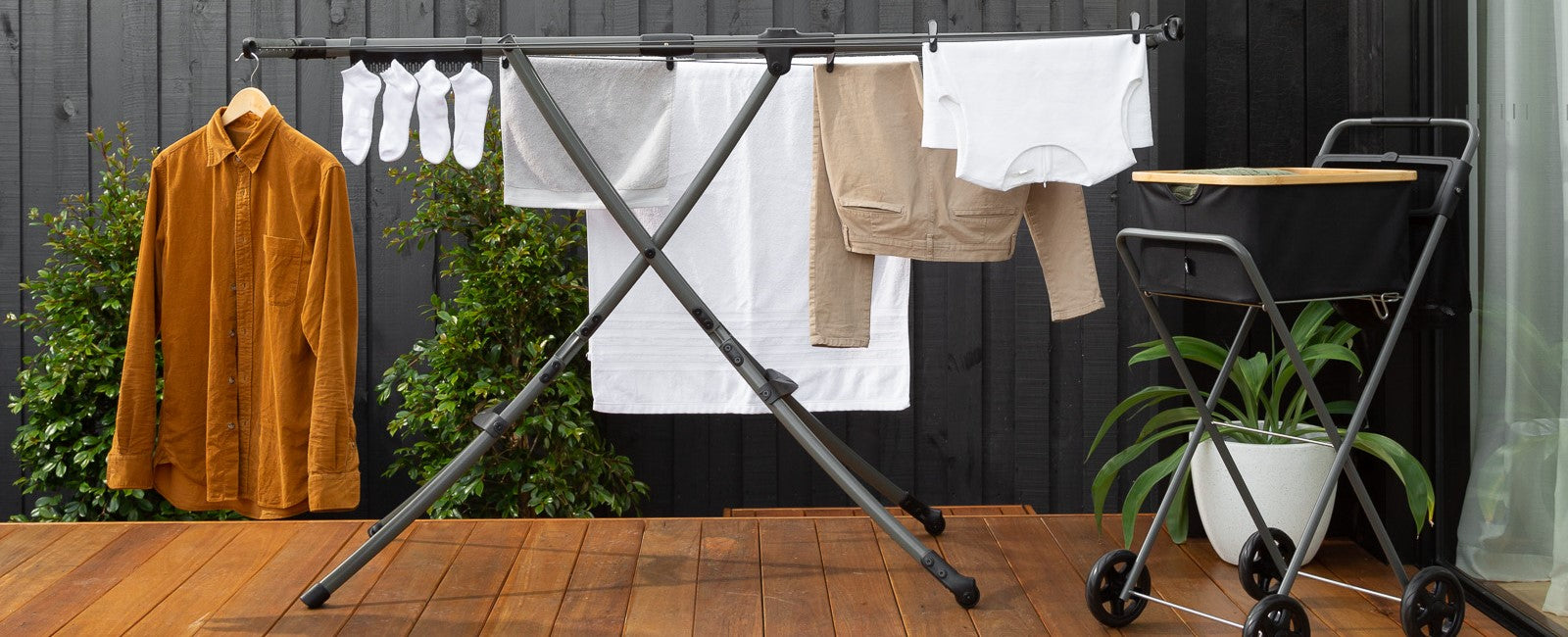 Portable washing line hot sale